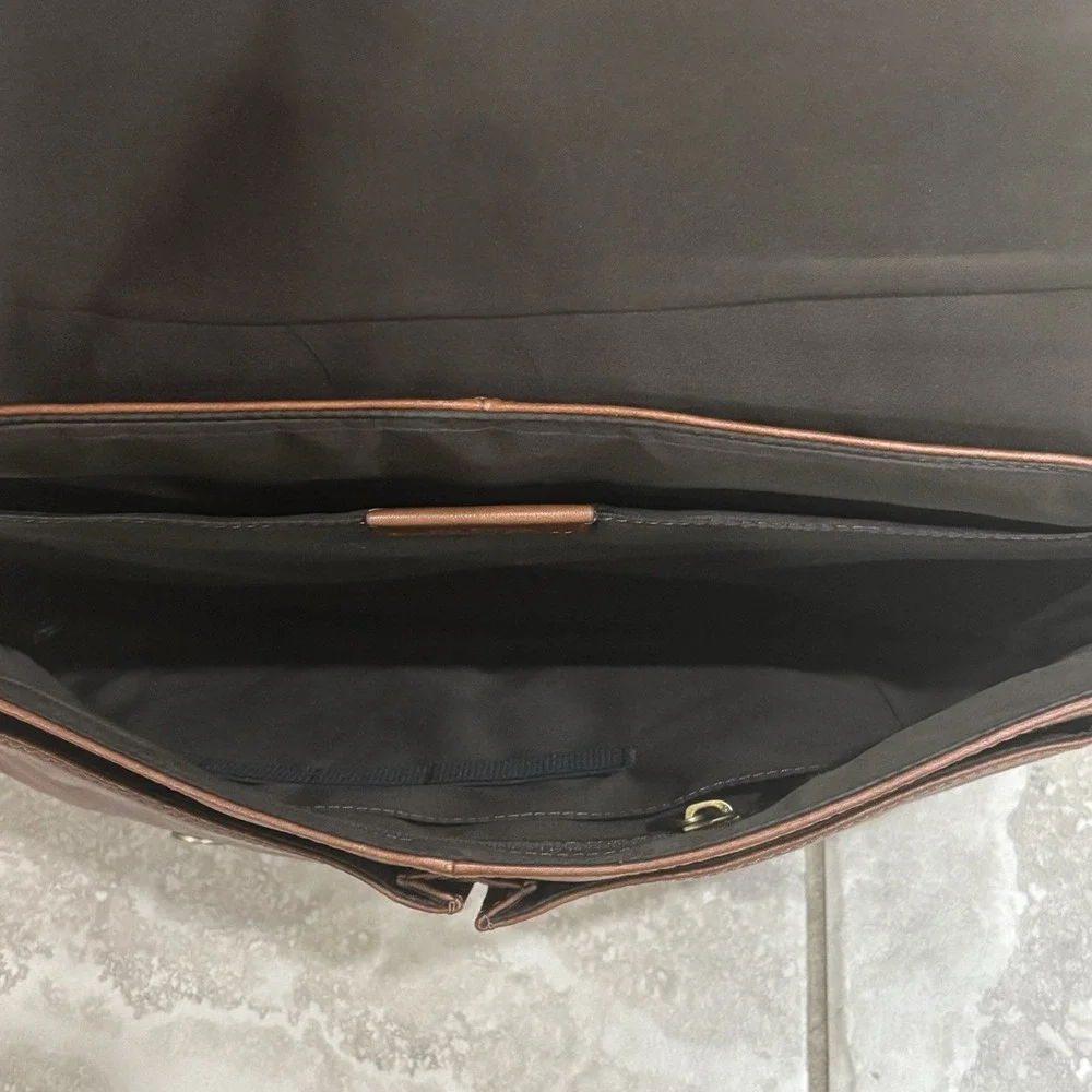 Fossil Men's Buckner Leather Messenger Bag‎